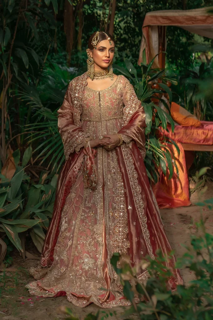 Discover the Elegance of Roy Net Peshwas Bridal