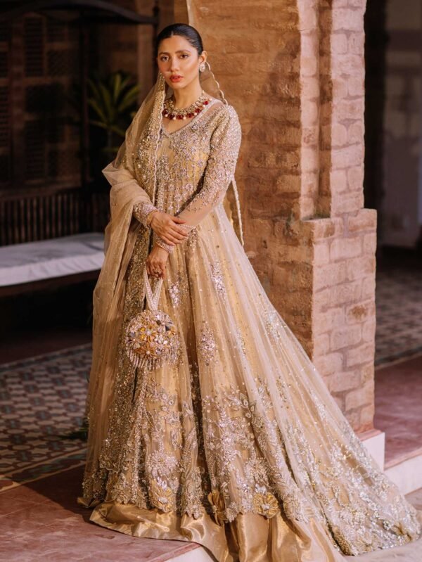 Exquisite Gold Lehnga Peshwas Bridal Set