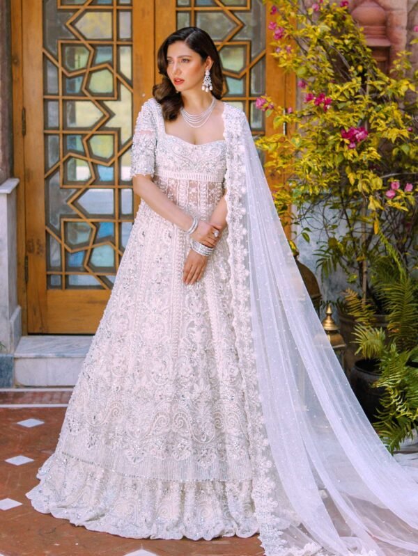 Exquisite White Lehnga Bridal Set